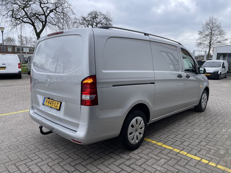 Mercedes-Benz Vito 111 CDI Functional Lang L2H1 / rijklaar € 20.950 ex btw / lease vanaf € 437 / airco / cruise / navi / achteruit rijcamera / dubbele schuifdeur !