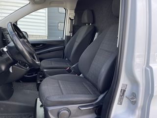 Mercedes-Benz Vito 111 CDI Functional Lang L2H1 / rijklaar € 19.950 ex btw / lease vanaf € 431 / airco / navigatie / achteruit rijcamera / parkeersensoren voor en achter !