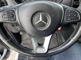 Mercedes-Benz Vito 111 CDI Functional Lang L2H1 / rijklaar € 19.950 ex btw / lease vanaf € 431 / airco / navigatie / achteruit rijcamera / parkeersensoren voor en achter !