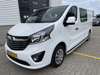 Opel Vivaro 1.6 CDTI 125pk L2H1 DC 5 persoons Sport EcoFlex / rijklaar € 18.950 ex btw / lease vanaf € 401 / stoelverwarming / airco / cruise / trekhaak / navi / pdc !