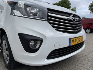 Opel Vivaro 1.6 CDTI 125pk L2H1 DC 5 persoons Sport EcoFlex / rijklaar € 18.950 ex btw / lease vanaf € 401 / stoelverwarming / airco / cruise / trekhaak / navi / pdc !