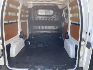 Nissan e-NV200 Business 109pk / volledig electrisch / rijklaar € 11.950 ex btw / lease vanaf € 220 / airco / cruise / inclusief accu en oplaadkabels / navi / achteruit rijcamera