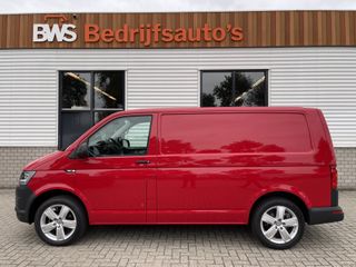 Volkswagen Transporter 2.0 TDI 102pk L1H1 Comfortline / vaste prijs rijklaar € 16.950 ex btw / lease vanaf € 348 / airco / cruise control / trekhaak / euro 6 / 18 Inch lichtmetalen velgen met nieuwe 4-seizoenen Vredestein banden !