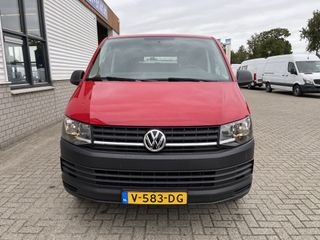 Volkswagen Transporter 2.0 TDI 102pk L1H1 Comfortline / vaste prijs rijklaar € 16.950 ex btw / lease vanaf € 348 / airco / cruise control / trekhaak / euro 6 / 18 Inch lichtmetalen velgen met nieuwe 4-seizoenen Vredestein banden !