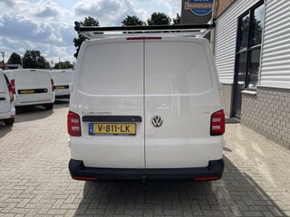 Volkswagen Transporter 2.0 TDI 102pk L1H1 Trendline / vaste prijs rijklaar € 16.950 ex btw / lease vanaf € 329 / airco / cruise / bijrijdersbank / imperial / ingerichte laadruimte met sloten !