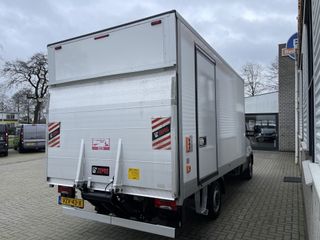 Iveco Daily 35S14H 2.3 automaat / bakwagen met Zepro ( Hiab ) laadklep / rijklaar € 30.950 ex btw / lease vanaf € 554 / cruise en climate control / standkachel / zijdeur / bijrijdersbank !