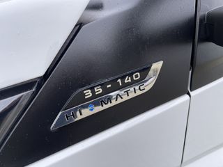 Iveco Daily 35S14H 2.3 automaat / bakwagen met Zepro ( Hiab ) laadklep / rijklaar € 30.950 ex btw / lease vanaf € 554 / cruise en climate control / standkachel / zijdeur / bijrijdersbank !