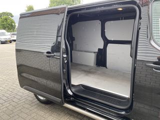 Opel Vivaro 1.5 CDTI L2H1 Edition / vaste prijs rijklaar € 20.950 ex btw / lease vanaf € 375 / dubbele schuifdeur / euro 6 diesel / airco / cruise / navi / camera / trekhaak !