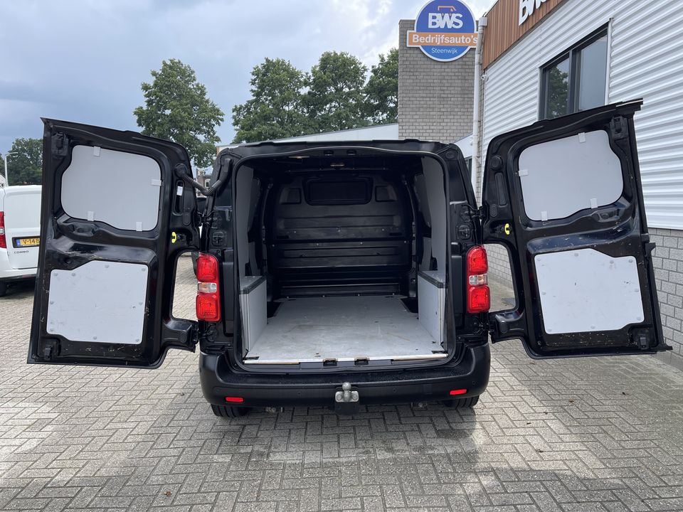 Opel Vivaro 1.5 CDTI 120pk L2H1 Edition / vaste prijs rijklaar € 20.950 ex btw / lease vanaf € 375 / dubbele schuifdeur / airco / cruise / camera / trekhaak / pdc voor en achter !