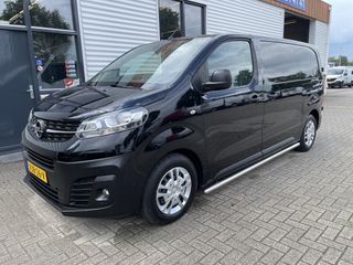 Opel Vivaro 1.5 CDTI 120pk L2H1 Edition / vaste prijs rijklaar € 20.950 ex btw / lease vanaf € 375 / dubbele schuifdeur / airco / cruise / camera / trekhaak / pdc voor en achter !