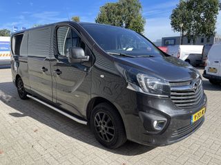 Opel Vivaro 1.6 CDTI L2H1 Edition / rijklaar € 9950 ex btw / lease vanaf € 183 / aircco / cruise / navi / trekhaak / zwart metallic / euro 6 diesel