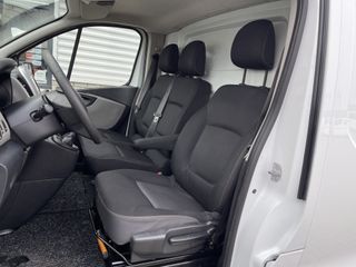 Renault Trafic 1.6 dCi T29 L2H1 Comfort / vaste prijs rijklaar € 16.950 ex btw / lease vanaf € 311 / airco / cruise / navi / pdc achter / bijrijdersbank / lat om lat betimmering !