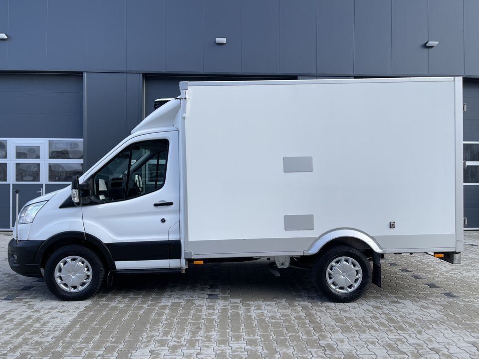 Ford Transit 2.0 TDCI automaat bakwagen met Carrier koeling / 0 graden celsius / smartbox / cruise control / airco / achteruit rijcamera / navigatie !