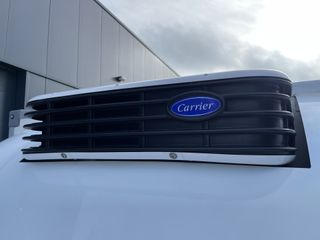 Ford Transit 2.0 TDCI automaat bakwagen met Carrier koeling / 0 graden celsius / smartbox / cruise control / airco / achteruit rijcamera / navigatie !