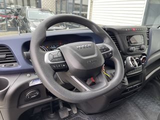 Iveco Daily 35S14 Himatic automaat / bakwagen met laadklep / vaste prijs rijklaar € 30.950 ex btw / lease vanaf € 554 / cruise en climate control / standkachel / stoelverwarming !