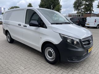 Mercedes-Benz Vito 109 CDI Lang L2H1 / rijklaar € 14.950 ex btw / lease vanaf € 329 / airco / navigatie / achteruit rijcamera / achterdeuren / euro 6 diesel !