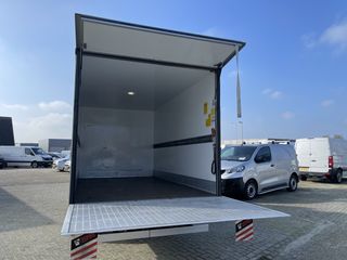 Iveco Daily 35S14 Himatic 8 traps automaat / bakwagen met laadklep / rijklaar € 30.950 ex btw / lease vanaf € 554 / cruise en climate control / standkachel en stoelverwarming