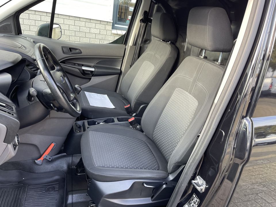 Ford Transit Connect 1.5 EcoBlue L1 Trend / vaste prijs rijklaar € 13.950 ex btw / lease vanaf € 274 / airco / cruise control / parkeersensoren voor en achter !