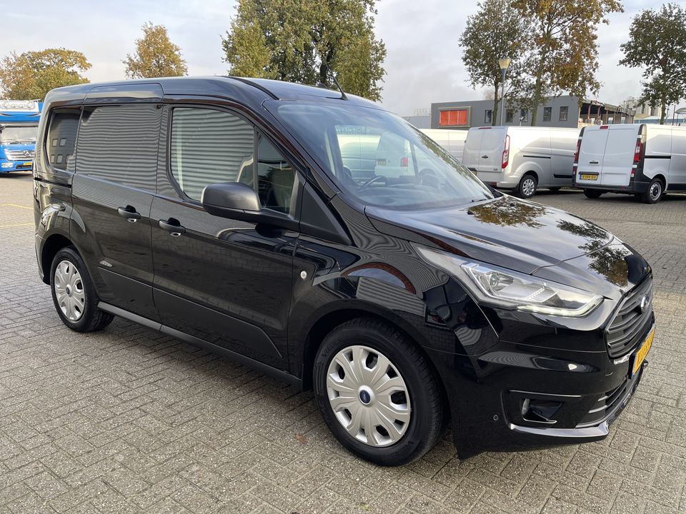 Ford Transit Connect 1.5 EcoBlue L1 Trend / vaste prijs rijklaar € 13.950 ex btw / lease vanaf € 274 / airco / cruise control / parkeersensoren voor en achter !