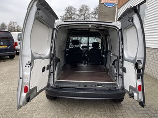 Renault Kangoo 1.5 dCi 90pk automaat Energy Comfort Maxi L2H1 / vaste prijs rijklaar € 13.950 ex btw / lease vanaf € 256 / airco / zilver metallic / pdc achter !