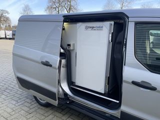 Ford Transit Connect 1.5 TDCI 100pk automaat L2 Trend / rijklaar € 12.950 ex btw / lease vanaf € 256 / Cargo Cool box koeling op accu en 220V aansluiting / airco / cruise / navi !