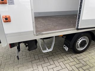 Iveco Daily 35S14 2.3 Himatic automaat / bakwagen met laadklep / lease vanaf € 554 / rijklaar € 30.950 ex btw / cruise en climate control / zijdeur / standkachel !