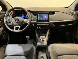 Renault ZOE R110 Experience 52 kWh (Accuhuur) € 12.950,- na subsidie / CarPlay / Airco / Camera / Cruise Control / 8.000 KM !! Prijs ex BTW € 12.350,-