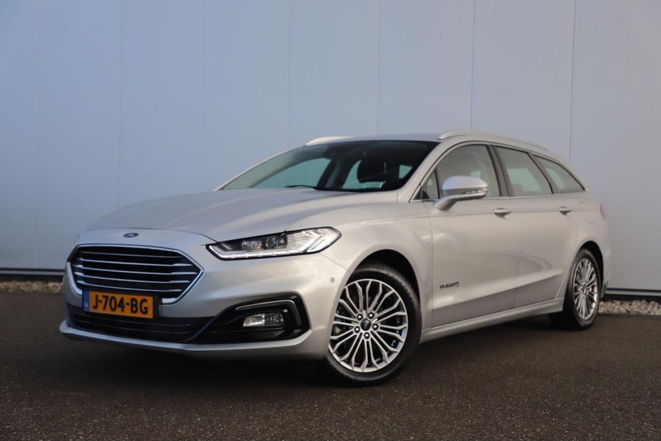 Ford Mondeo Wagon 2.0 IVCT HEV Titanium Automaat Full LED Navigatie Achteruitrijcamera Clima Adaptive Cruise Stoelverwarming 17 inch LMV Keyless Entry