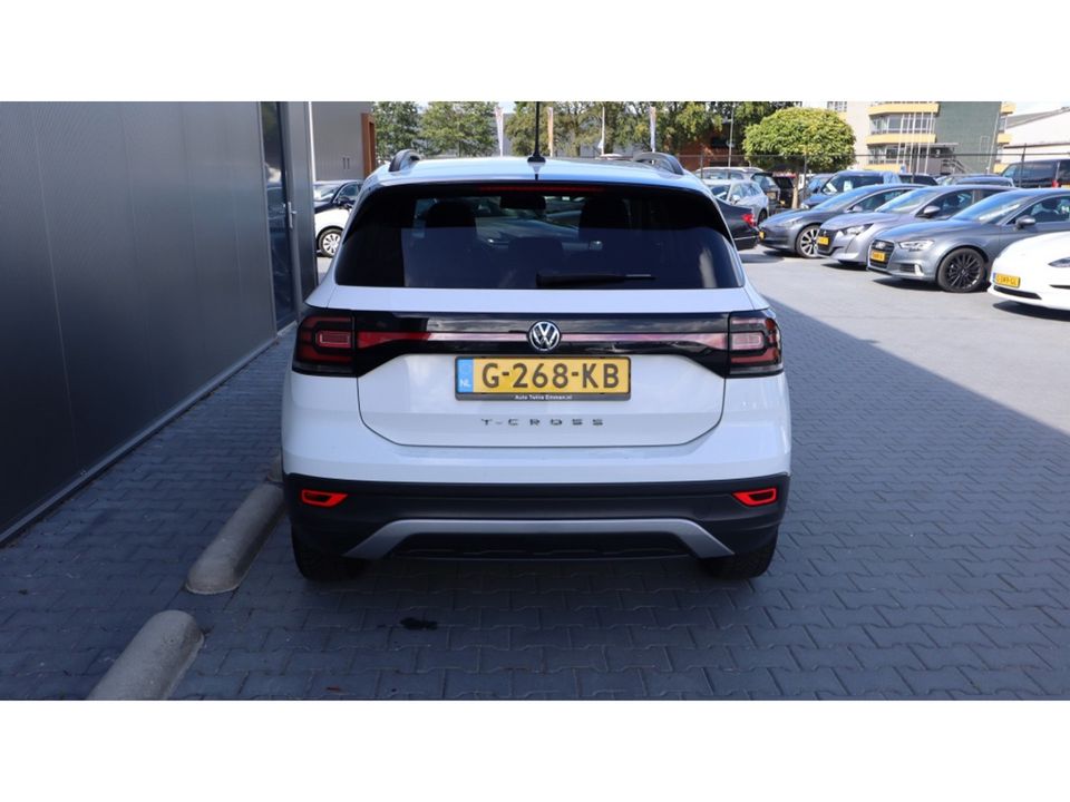 Volkswagen T-Cross 1.0 TSI Life | Apple Android | Adaptief cruise| Led | Media