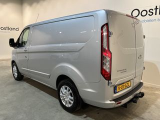 Ford Transit Custom 2.0 TDCI L1H1 Limited 170 PK / Euro 6 / Airco / Cruise Control / Camera / CarPlay / 220V. / Trekhaak / Navigatie / 3-Zits