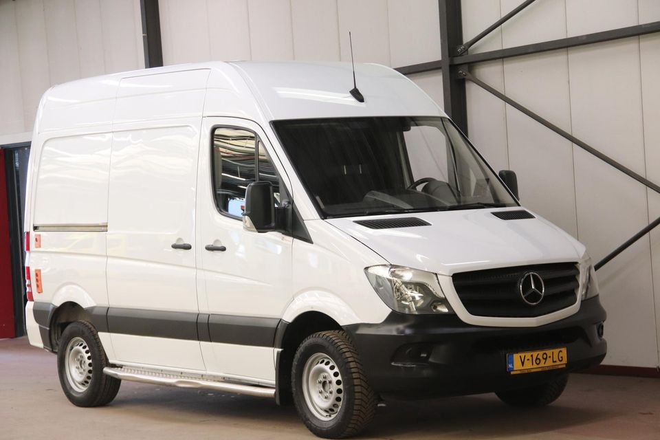 Mercedes-Benz Sprinter DHOLLANDIA LAADKLEP POSTNL AUTOMAAT EURO 6