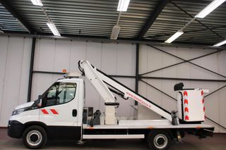 Iveco Daily 35S12 HOOGWERKER 13 METER LT130TB MET 3500 KG TREKVERMOGEN TREKHAAK