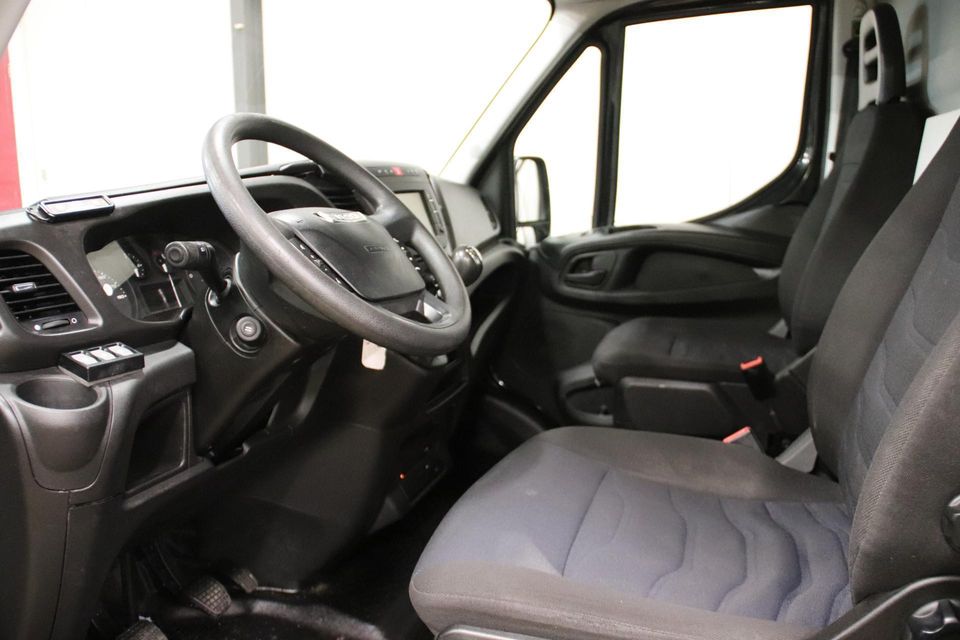 Iveco Daily 35S16V 2.3 L2H2 160 PK 3500 KG TREKVERMOGEN EURO 6