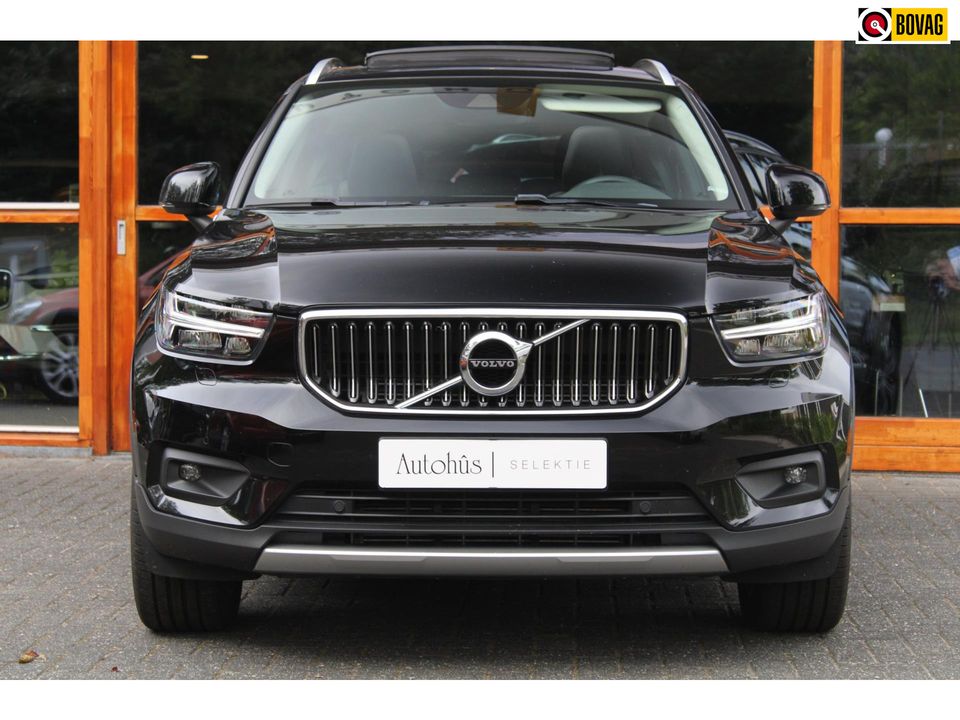 Volvo XC40 T5 Hybride Inscription | Panorama Dak | Stoelverwarming | Harman/Kardon | Verwarmd Stuurwiel |