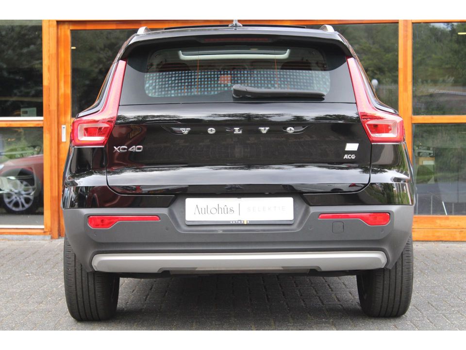 Volvo XC40 T5 Hybride Inscription | Panorama Dak | Stoelverwarming | Harman/Kardon | Verwarmd Stuurwiel |