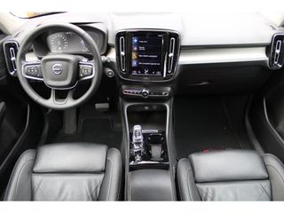 Volvo XC40 T5 Hybride Inscription | Panorama Dak | Stoelverwarming | Harman/Kardon | Verwarmd Stuurwiel |