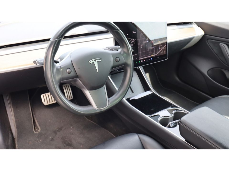 Tesla Model 3 Performance AWD75kWh | 462pk | Leder | heel snel.