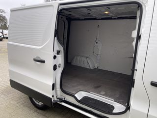 Opel Vivaro 1.6 CDTI L1H1 Edition / vaste prijs rijklaar € 11.950 ex btw / lease vanaf € 219 / airco / cruise / trekhaak 2000 kg / pdc achter / bijrijdersbank !