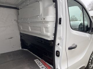 Opel Vivaro 1.6 CDTI L1H1 Edition / vaste prijs rijklaar € 11.950 ex btw / lease vanaf € 219 / airco / cruise / trekhaak 2000 kg / pdc achter / bijrijdersbank !