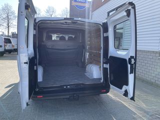 Opel Vivaro 1.6 CDTI 125pk L2H1 DC 5 persoons Edition EcoFlex / vaste prijs rijklaar € 16.950 ex btw / lease vanaf € 311 / airco / cruise / navi / trekhaak 2000 kg / pdc achter !