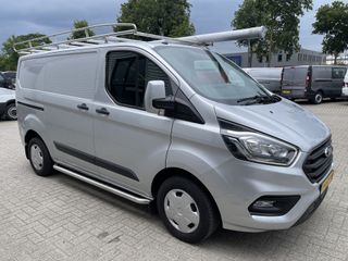 Ford Transit Custom 280 2.0 TDCI 105pk L1H1 Trend / vaste prijs rijklaar € 15.950 ex btw / lease vanaf € 311 / airco / cruise / imperial / achteruit rijcamera / trekhaak 2400 kg / ex schilders bus