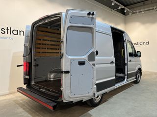 Volkswagen Crafter 2.0 TDI L3H3 / Euro 6 / Airco / Cruise Control / 3-Zits / 67.200 KM !!