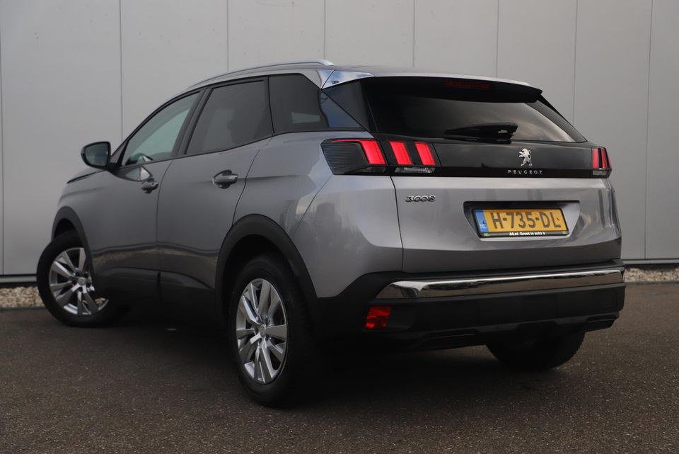 Peugeot 3008 1.2 PureTech Active 131PK Automaat Navigatie Camera 17 inch LMV Getint Glas Carplay Android Bluetooth Parkeersensors