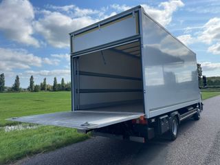 Mercedes-Benz Atego 824 Euro6 Bakwagen met Laadklep 1.000 KG / C1 Rijbewijs / Automaat / Airco / Cruise Control / Vangmuil / 40.643 KM !!