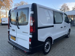 Renault Trafic 1.6 dCi 125pk T29 L1H1 Comfort Energy / rijklaar € 17.950 ex btw / lease vanaf € 380 / airco / cruise / navi / schuifdeur links en rechts !