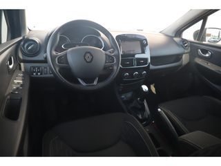 Renault Clio 0.9 TCe Limited Keyless Entry Navigatie Carplay Android Bluetooth Parkeersensors Airco Cruise 16 inch LMV All Season banden!