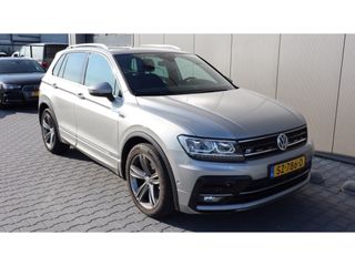 Volkswagen Tiguan 1.4 TSI Highl. Bus R | R line | 360 camera | Panodak