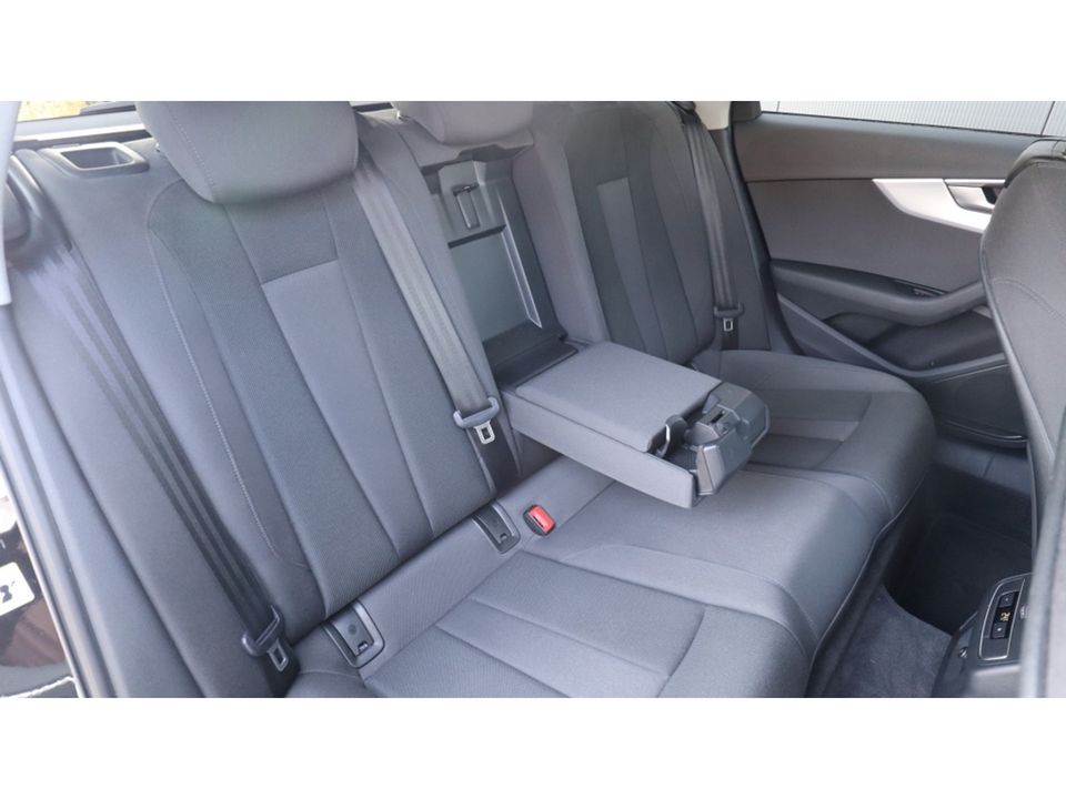 Audi A4 Avant 35 TFSI Sport. L. Ed. | Led | Sport stoelen | # zone clima