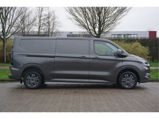 Ford Transit Custom 320L 136PK Limited MY2024 13" Sync 4 Apple CP, Camera, 17" LM, LED!! NR. 216