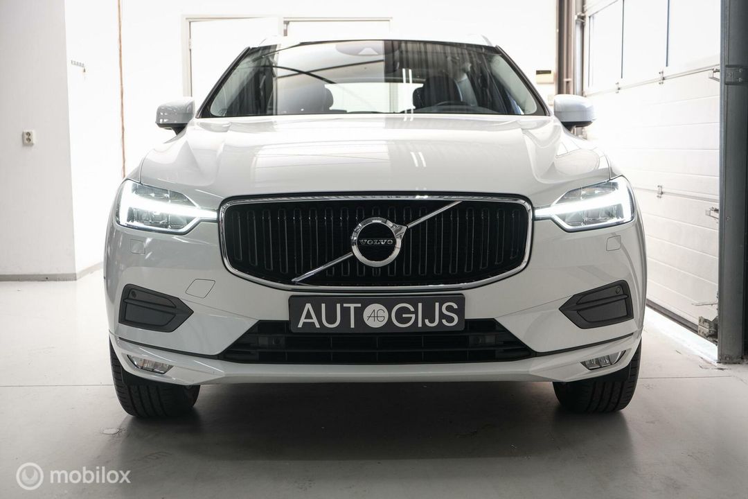 Volvo XC60 2.0 B4 Business Pro | Adaptive | Camera | HK Audio | Stuurwielverw. | Electrische trekhaak | CarPlay | BTW-er